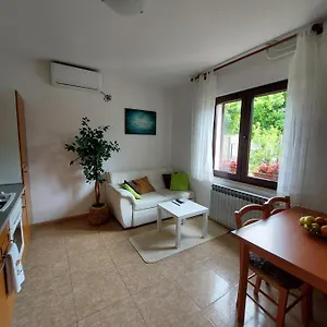 Gina Apartman Labin (Istria)