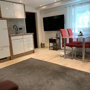 2-zimmer-whg Mit Sauna Im Souterrain Apartment Großenseebach